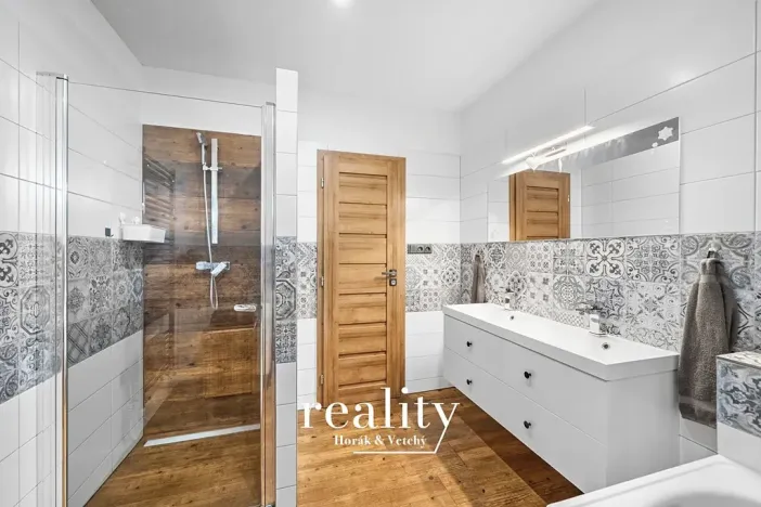 Prodej rodinného domu, Hrádek, 166 m2