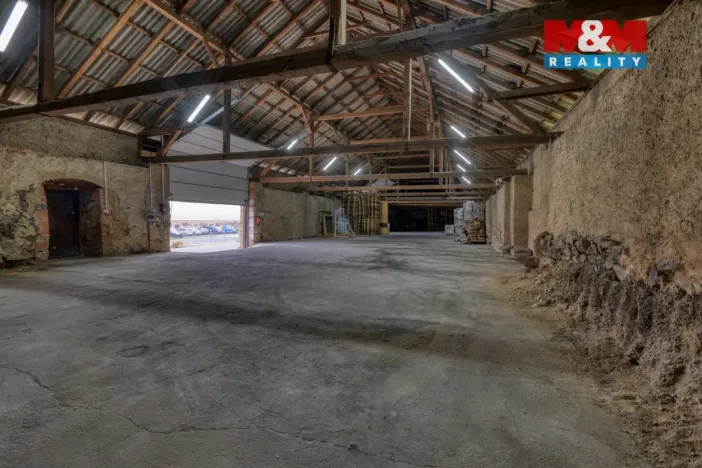 Pronájem skladu, Dolní Lukavice, 300 m2