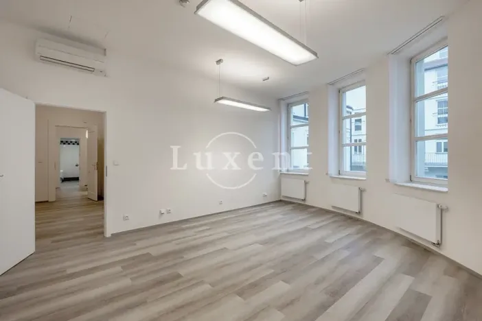 Pronájem bytu 3+1, Praha - Nové Město, Václavské náměstí, 156 m2