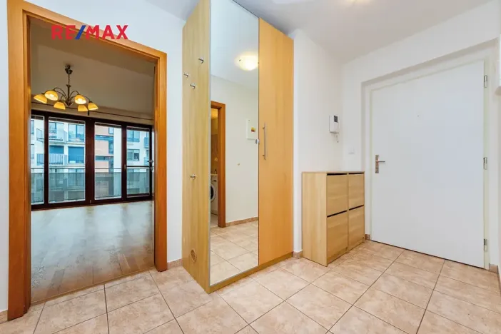 Pronájem bytu 2+kk, Praha - Dejvice, Lindleyova, 59 m2