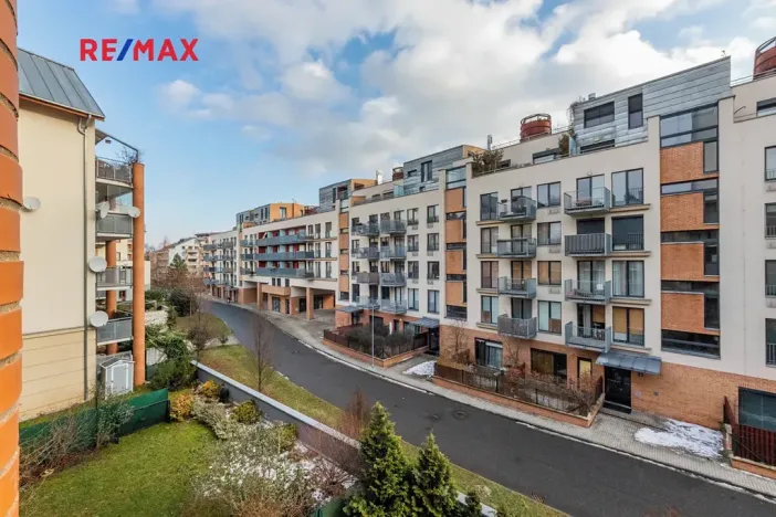 Pronájem bytu 2+kk, Praha - Dejvice, Lindleyova, 59 m2