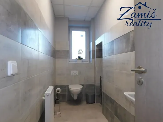 Pronájem kanceláře, Kladno, Slánská, 18 m2