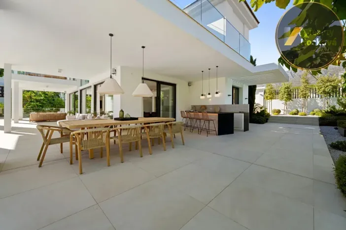 Prodej vily, Marbella, Španělsko, 611 m2