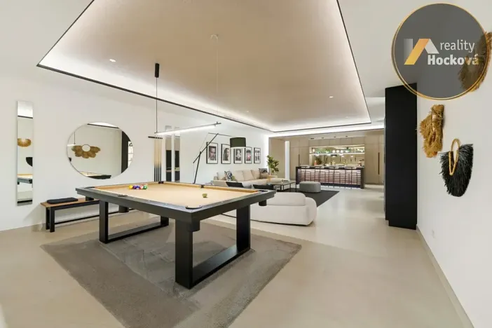 Prodej vily, Marbella, Španělsko, 611 m2