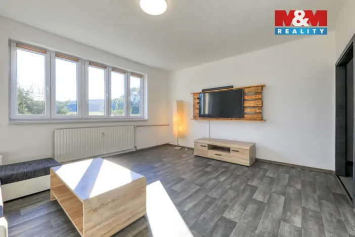 Prodej bytu 3+1, Hostouň - Holubeč, 86 m2