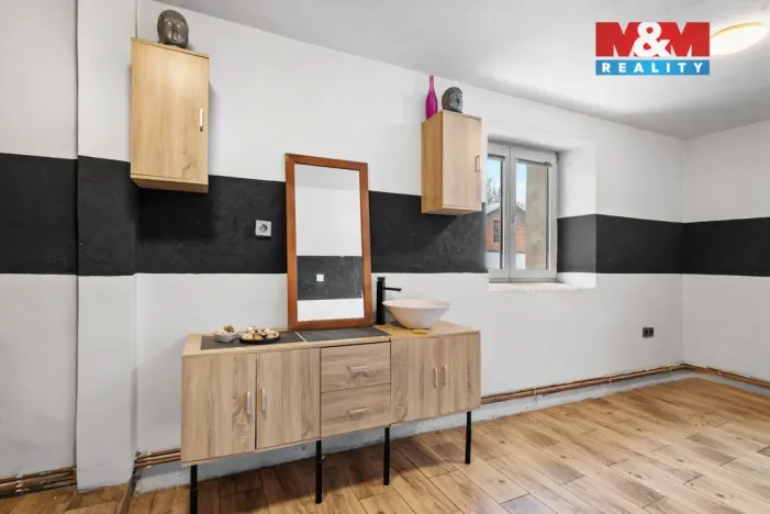 Prodej rodinného domu, Ralsko - Náhlov, 342 m2