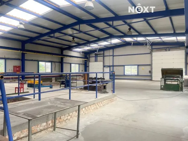 Prodej výrobních prostor, Bavory, 860 m2