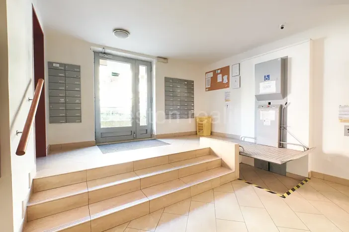 Pronájem bytu 2+kk, Praha - Košíře, Plzeňská, 45 m2