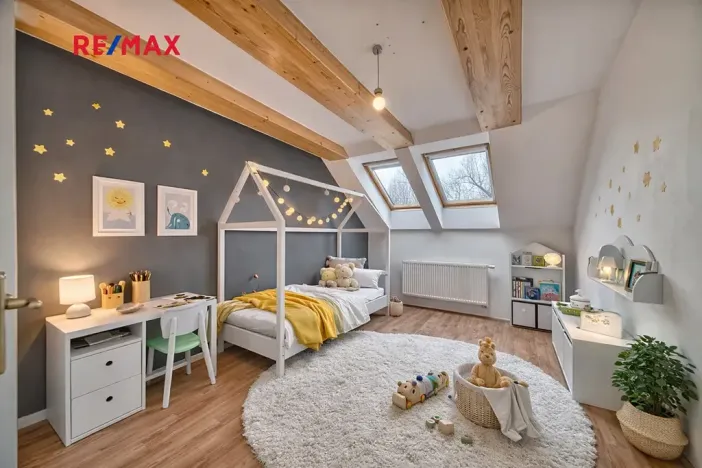 Prodej bytu 2+1, Poděbrady, Dr. Beneše, 68 m2