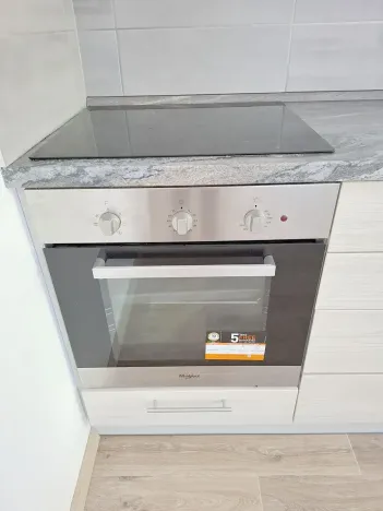 Pronájem bytu 1+kk, Jihlava, Hálkova, 26 m2