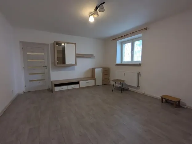 Pronájem bytu 1+1, Meziboří, Okružní, 40 m2