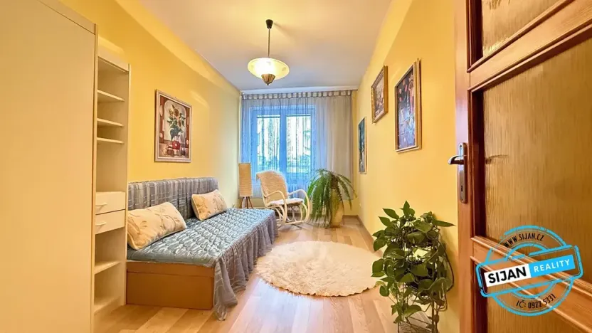 Prodej bytu 4+1, Krnov, SPC S, 81 m2