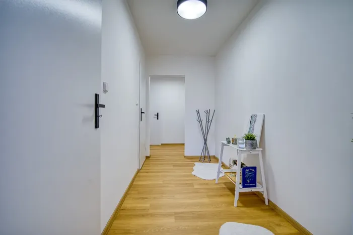 Pronájem bytu 3+1, Děčín - Děčín III-Staré Město, Příčná, 69 m2