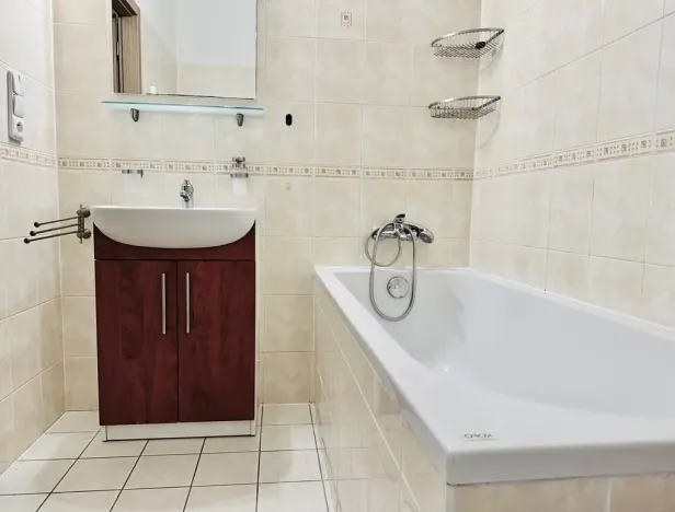 Pronájem bytu 2+kk, Brno, Zderadova, 48 m2