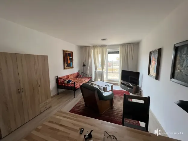 Pronájem bytu 1+kk, Praha - Hloubětín, Za černým mostem, 41 m2