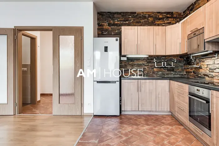 Pronájem bytu 3+kk, Praha - Vysočany, Ocelářská, 81 m2