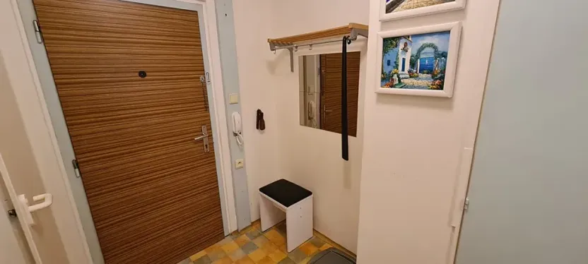Pronájem bytu 2+kk, Praha - Kamýk, Cuřínova, 43 m2