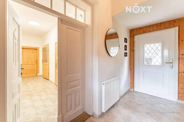 Pronájem rodinného domu, Olšany, 219 m2