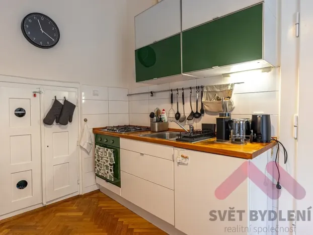 Pronájem bytu 1+1, Praha - Vinohrady, Rejskova, 33 m2