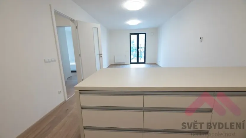 Pronájem bytu 2+kk, Praha - Žižkov, Hartigova, 67 m2