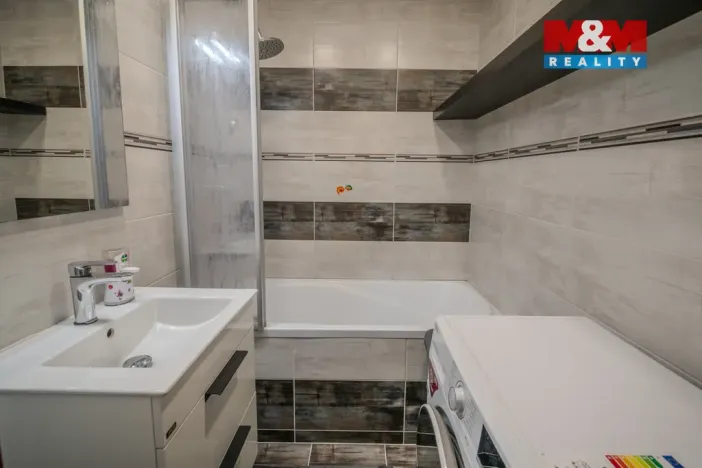 Prodej bytu 3+1, Orlová - Lutyně, Ke Studánce, 70 m2