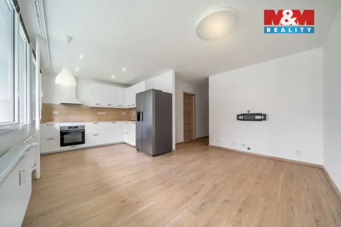 Prodej bytu 3+kk, Praha - Prosek, Veltruská, 54 m2