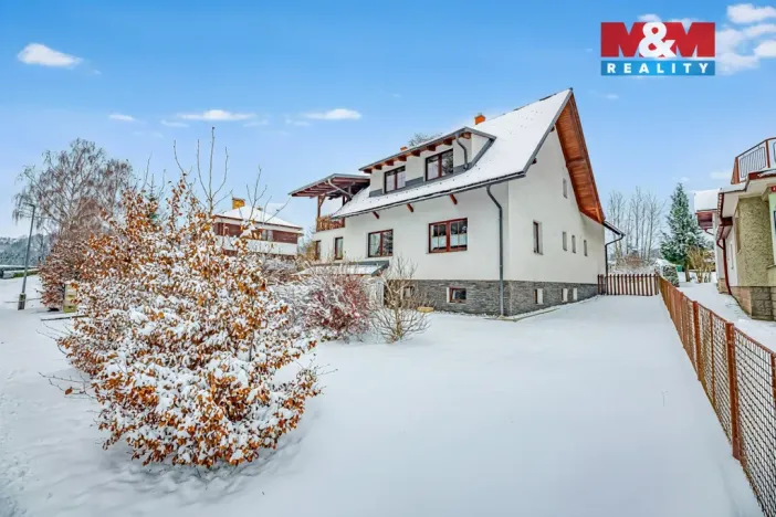 Prodej rodinného domu, Deštné v Orlických horách, 400 m2