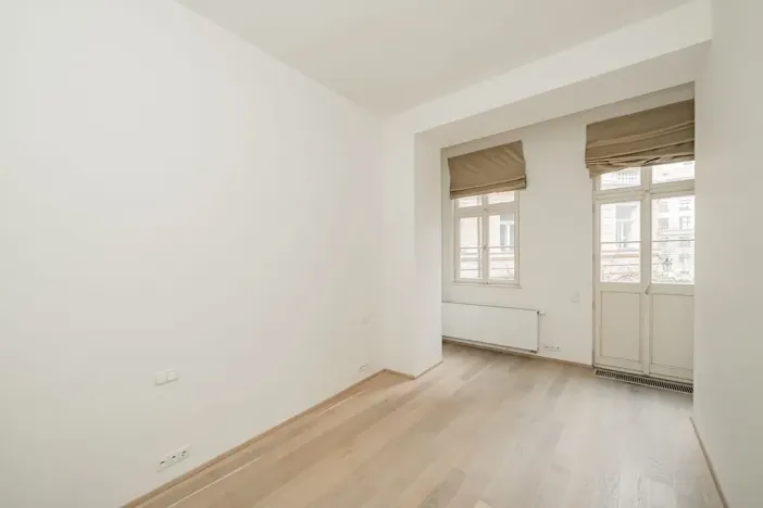 Pronájem bytu 2+kk, Praha - Nové Město, Petrská, 67 m2