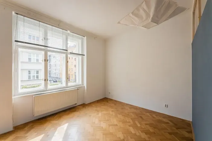 Pronájem bytu 3+1, Praha - Bubeneč, Uralská, 101 m2
