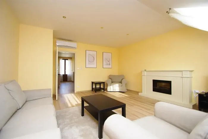 Pronájem bytu 3+1, Praha - Vinohrady, Máchova, 100 m2