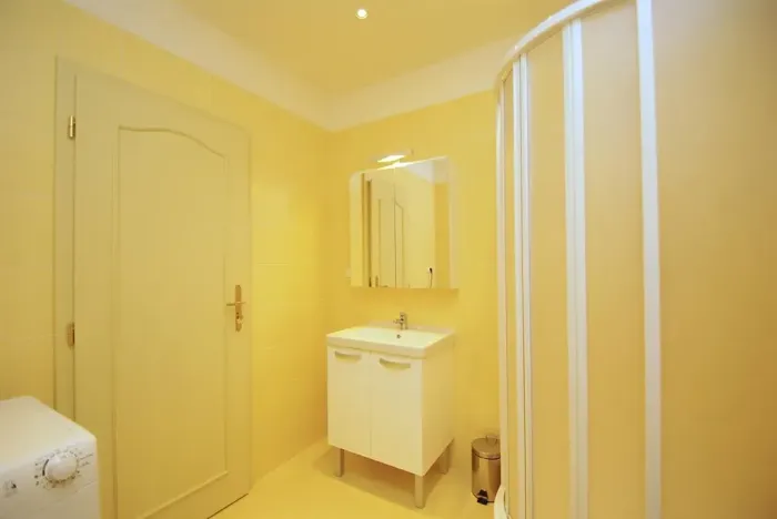 Pronájem bytu 3+1, Praha - Vinohrady, Máchova, 100 m2