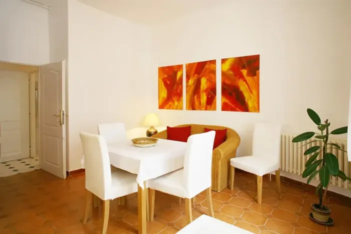 Pronájem bytu 4+1, Praha - Nové Město, Biskupská, 132 m2