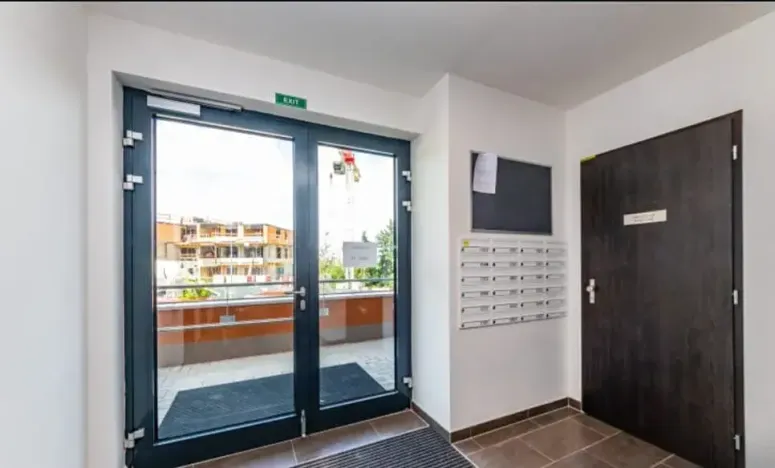 Pronájem bytu 1+kk, Praha - Záběhlice, Klapálkova, 31 m2