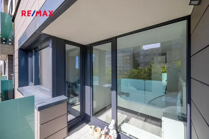 Pronájem bytu 2+kk, Praha - Stodůlky, Petržílkova, 53 m2