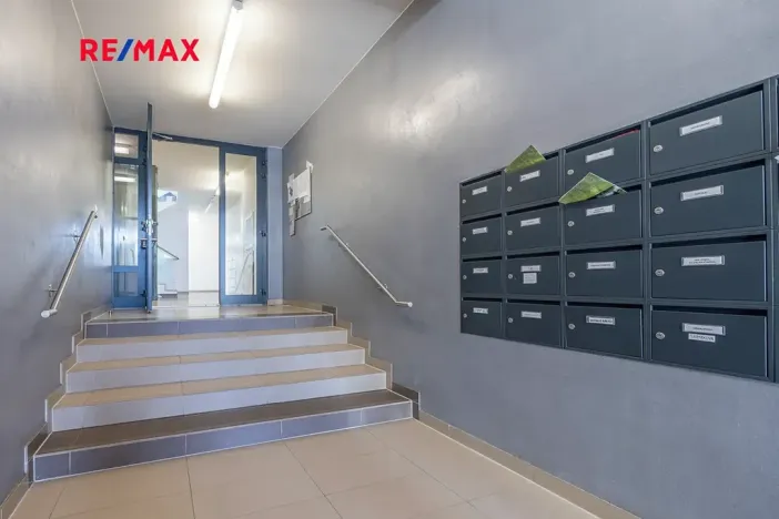 Pronájem bytu 2+kk, Praha - Stodůlky, Petržílkova, 53 m2