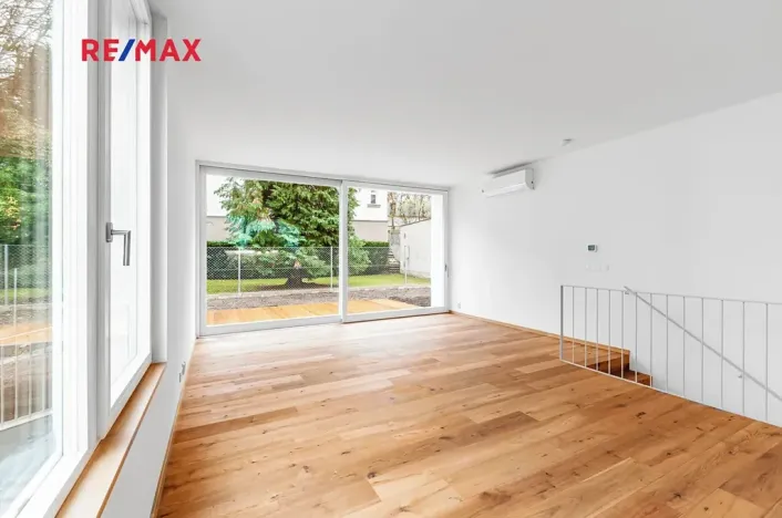 Pronájem bytu 5+kk, Praha - Bubeneč, Wolkerova, 115 m2