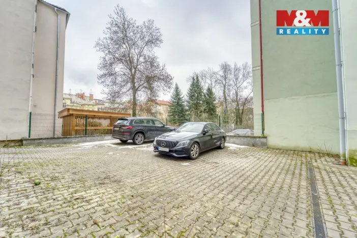 Pronájem bytu 1+1, Plzeň, V Šipce, 57 m2