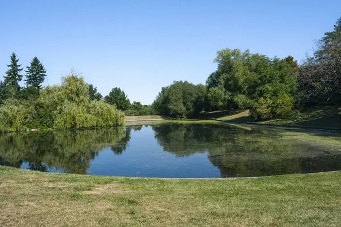 Prodej obchodního prostoru, Praha - Břevnov, Pod Drinopolem, 74 m2