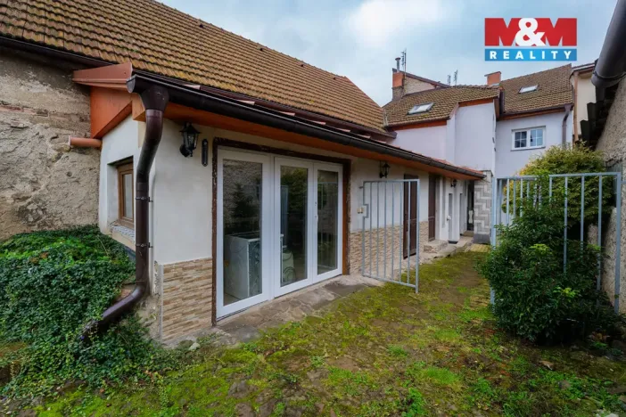 Prodej rodinného domu, Velvary, Pražská, 218 m2