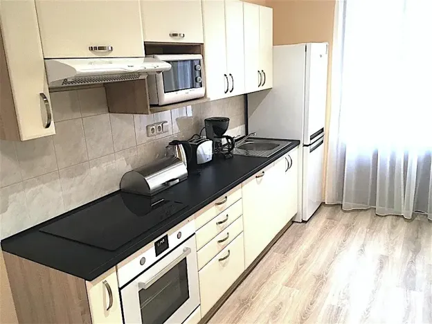 Pronájem bytu 3+1, Praha - Vinohrady, Máchova, 100 m2