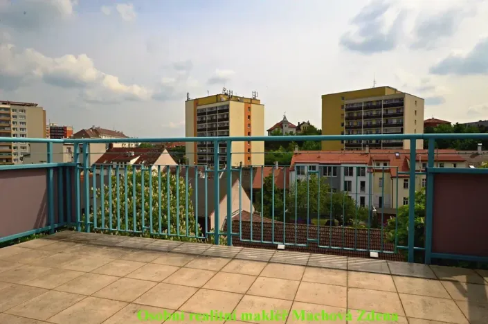 Pronájem bytu 3+kk, Praha - Strašnice, Gutova, 87 m2