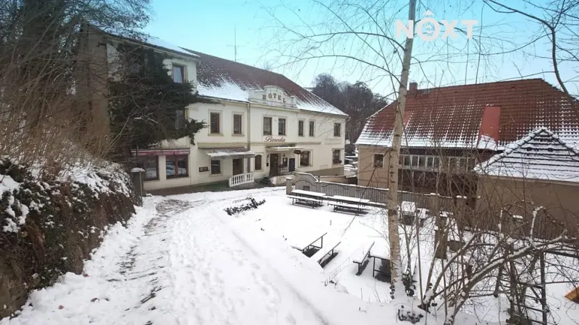 Prodej podílu restaurace, Mimoň, Nádražní, 1100 m2