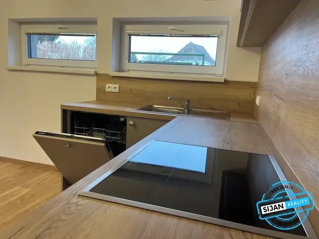 Pronájem bytu 3+kk, Opava, Okruhy, 87 m2