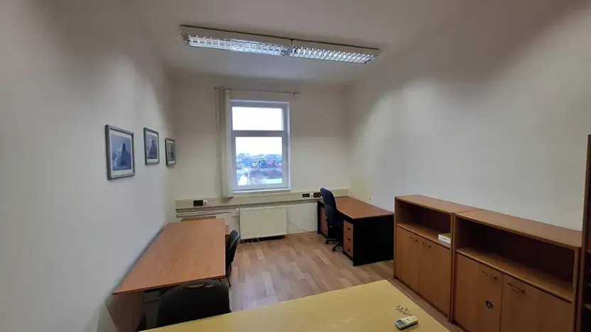 Pronájem komerční nemovitosti, Středokluky, Nové Středokluky, 62 m2