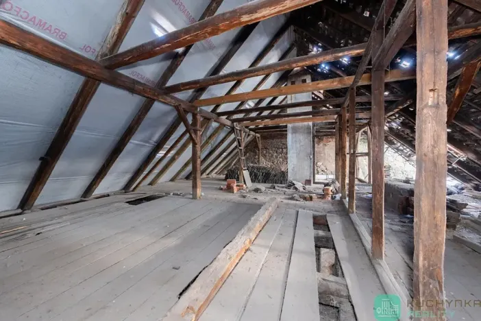 Prodej rodinného domu, Duchcov, G. Casanovy, 500 m2