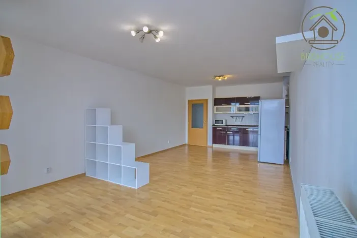 Prodej bytu 2+kk, Plzeň - Skvrňany, Waltrova, 72 m2