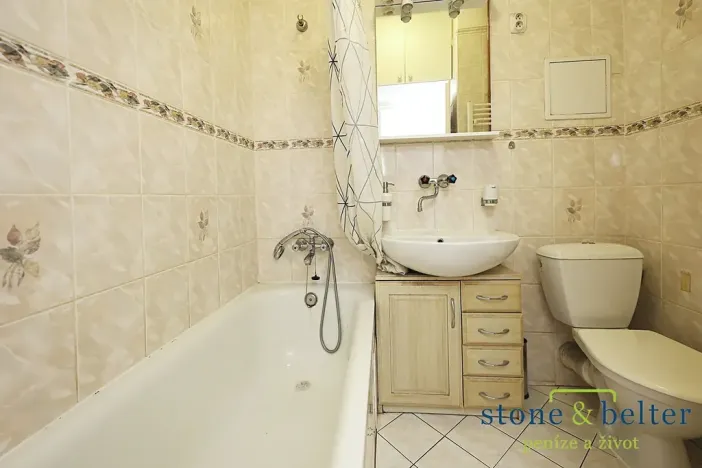 Prodej bytu 1+kk, Praha - Libeň, Sokolovská, 20 m2