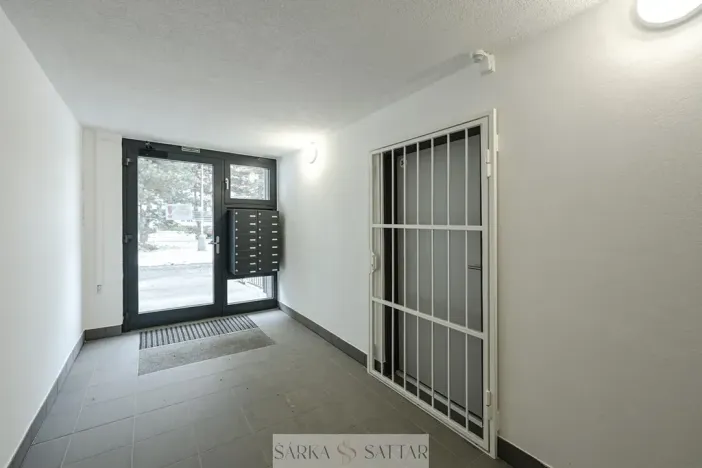 Prodej bytu 3+1, Praha - Řepy, Španielova, 75 m2