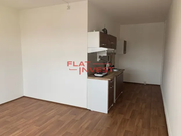 Pronájem bytu 1+kk, Jablonec nad Nisou, Na Vršku, 33 m2