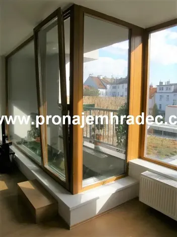 Pronájem bytu 2+kk, Hradec Králové, Kollárova, 56 m2